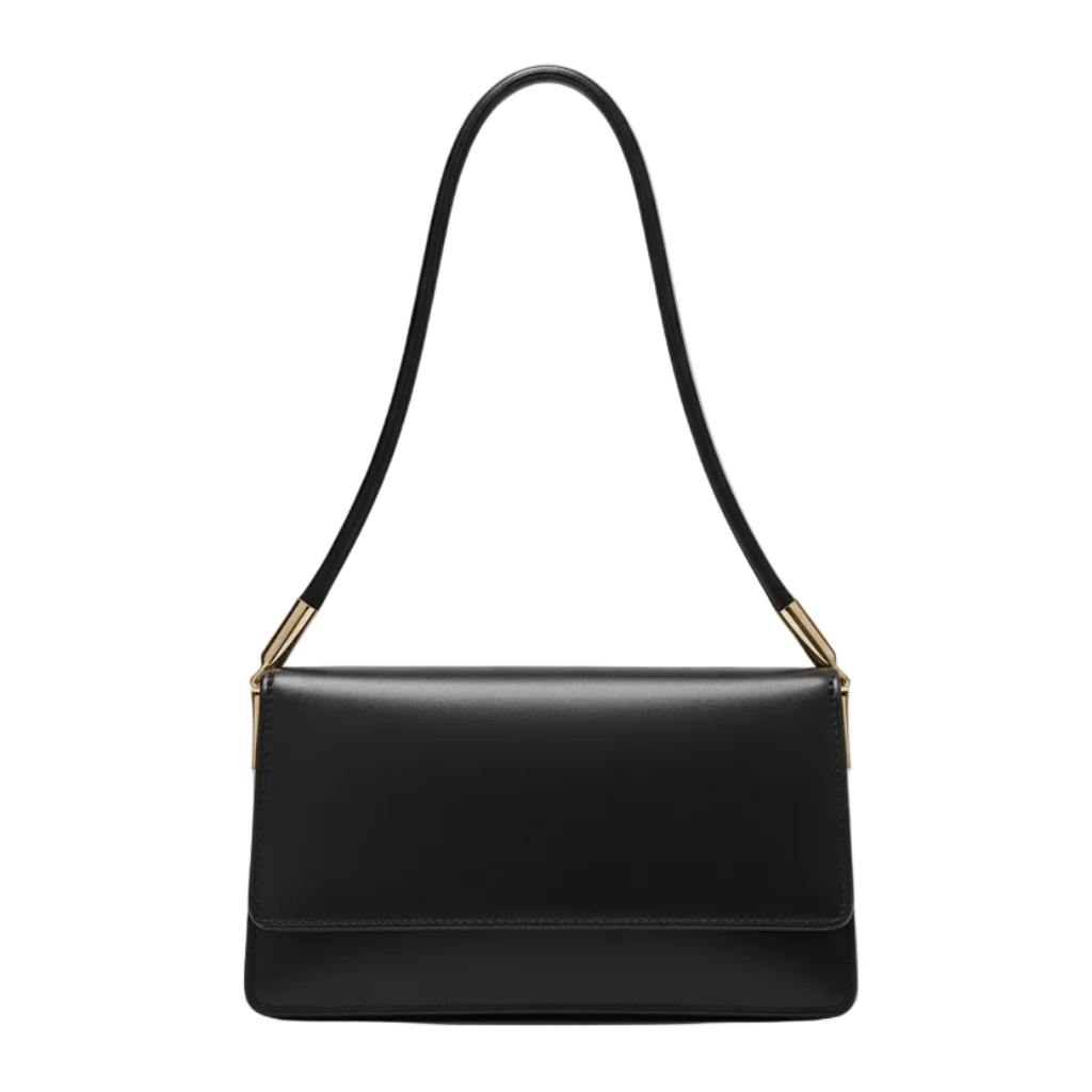 Чёрная сумка на белом фоне